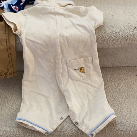 4 items. Body suit. Overalls. Pants. One piece - Picture 8 of 9